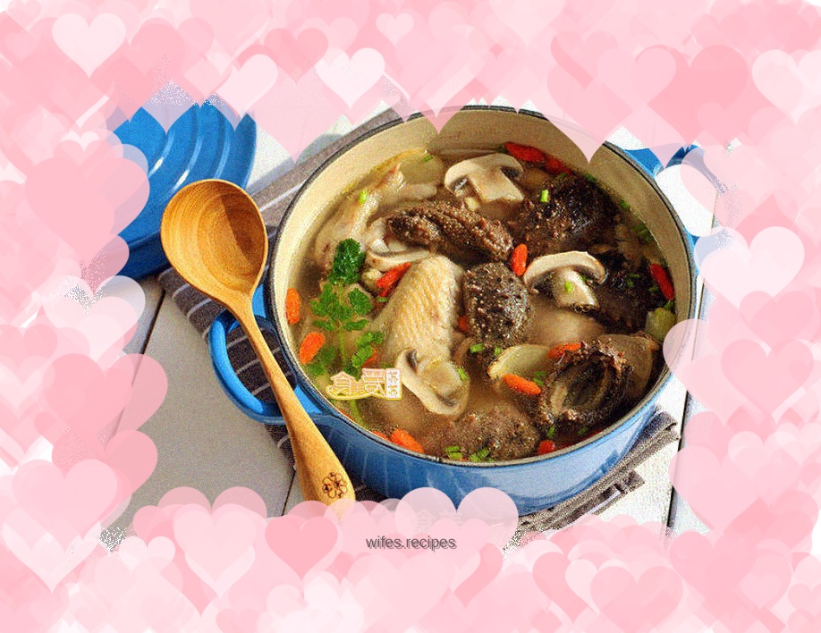The classic finale soup of the New Year’s banquet [Fresh Sea Cucumber, Mouth Mushroom and Native Chicken Soup]