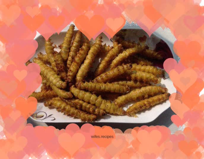 Fried big green worms (tussah zuò silkworm)