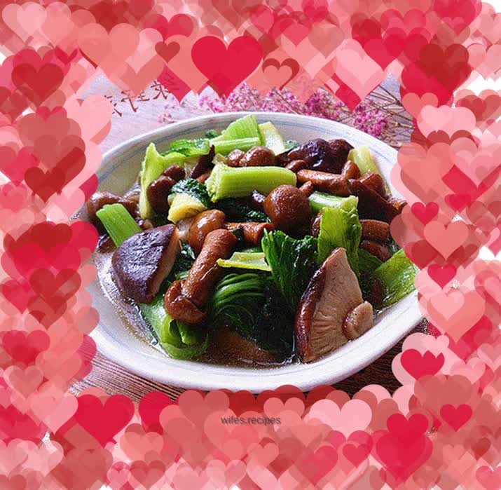 Braised cabbage and mushrooms