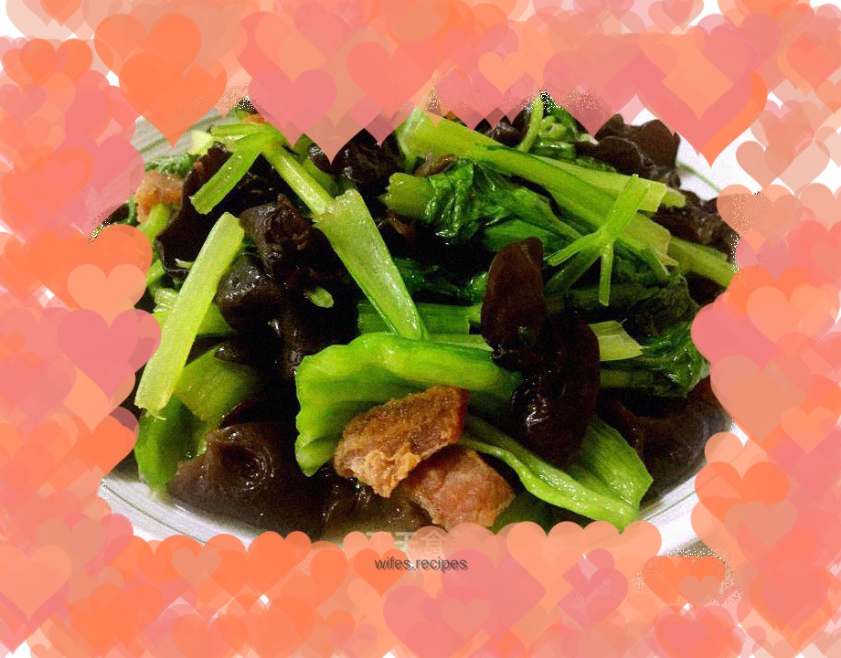 Stir-fried fungus and mixed vegetables