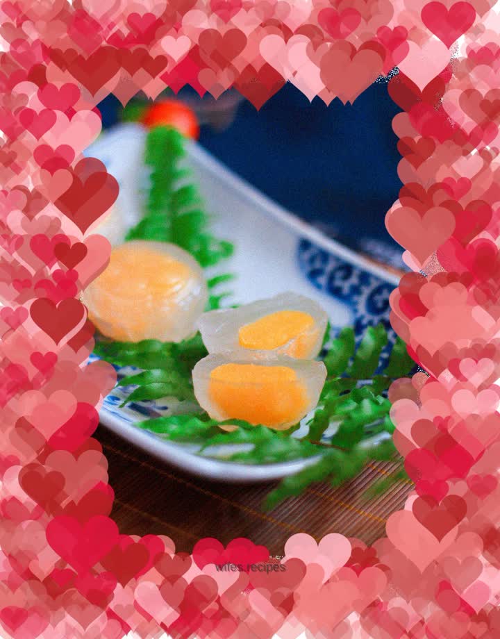 Snow Crystal Mooncake