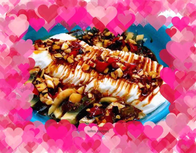 Chopped pepper preserved egg tofu