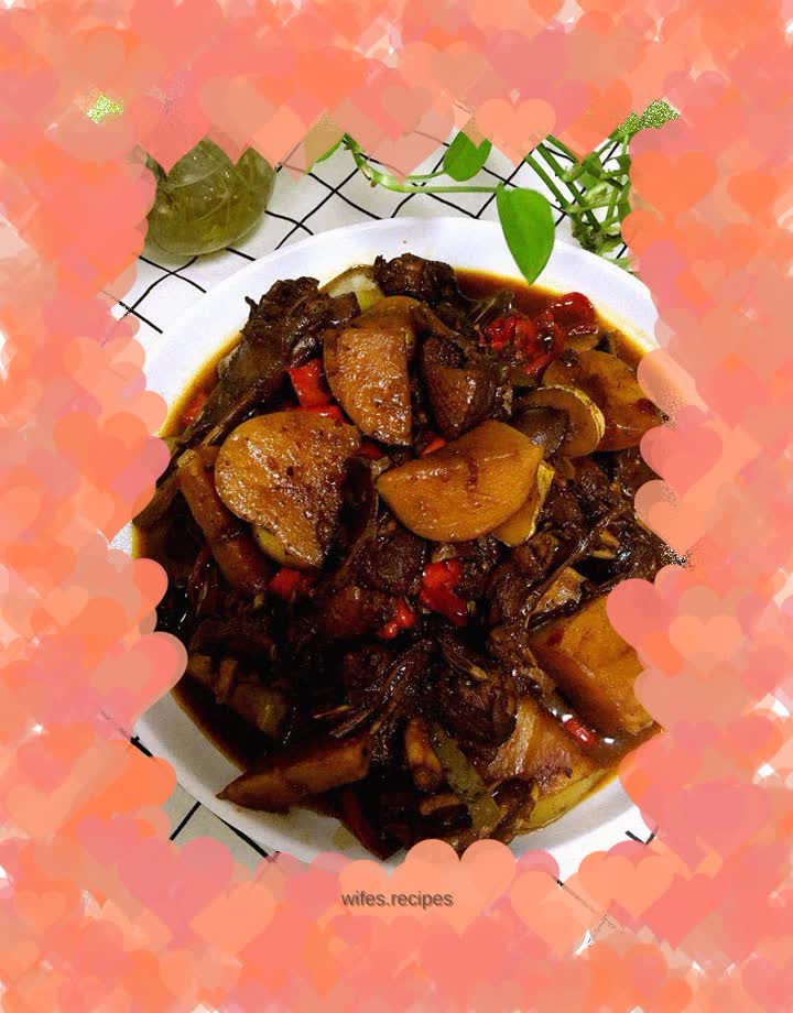 Braised duck with potatoes