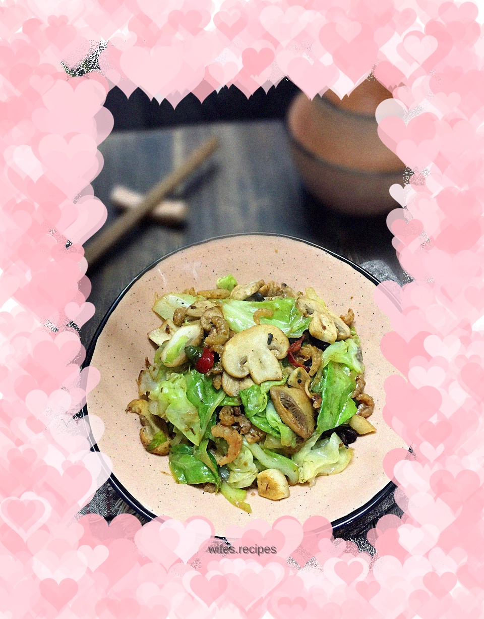 Hand-shredded Cabbage with Black Bean Flavor