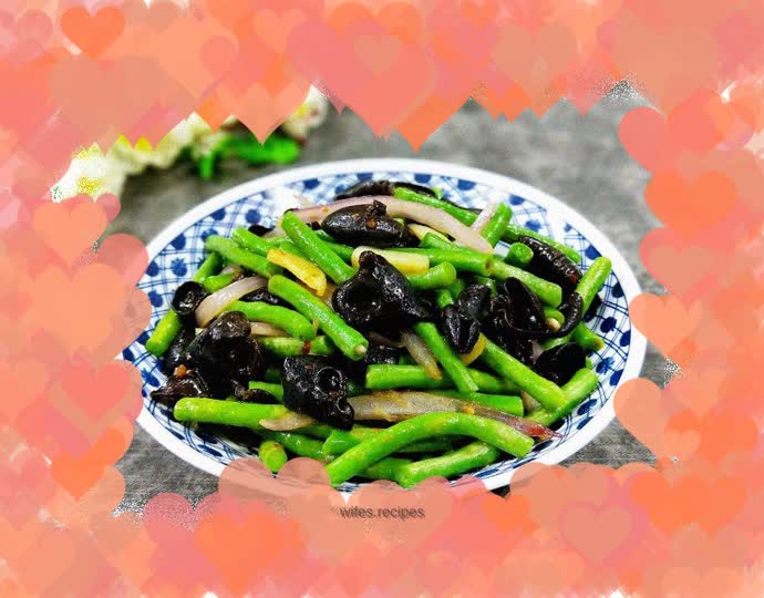 Stir-fried beans with fungus