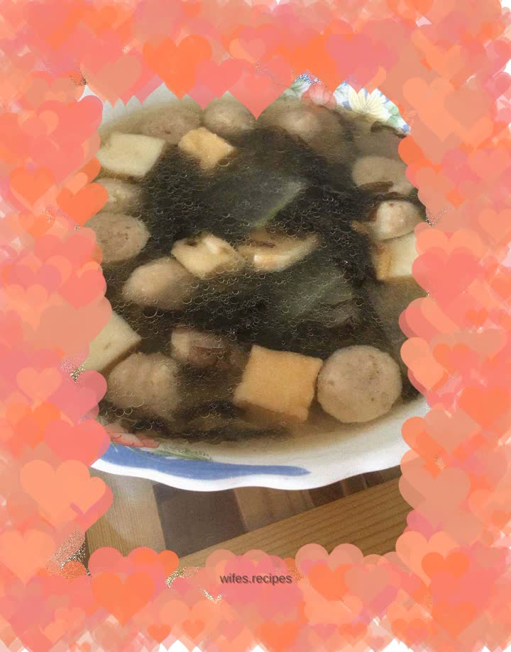 Fish Balls, Seaweed and Shrimp Skin Soup