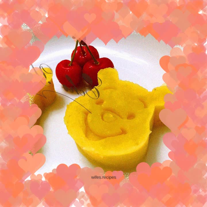 Winnie the Pooh Green Bean Cake