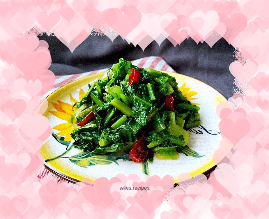 Stir-fried lettuce leaves