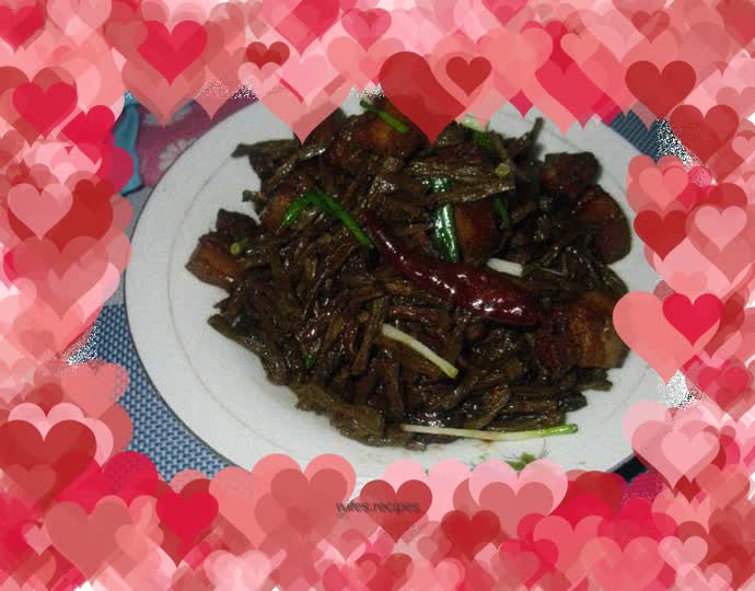 Braised Pork Belly with Dried Beans