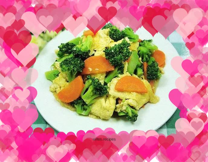 Home-cooked side dishes—roasted broccoli with eggs, carrots