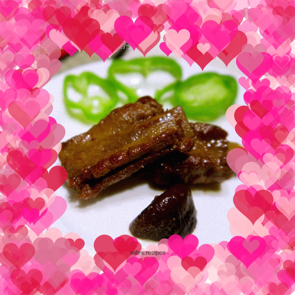 Braised pork ribs