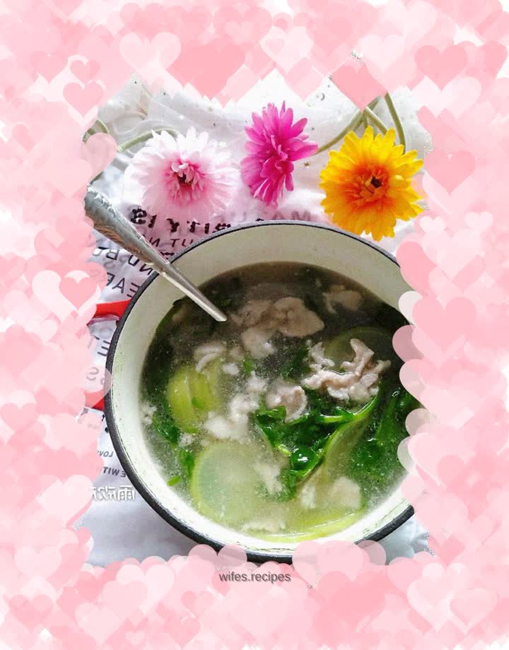 White radish and meat slices soup