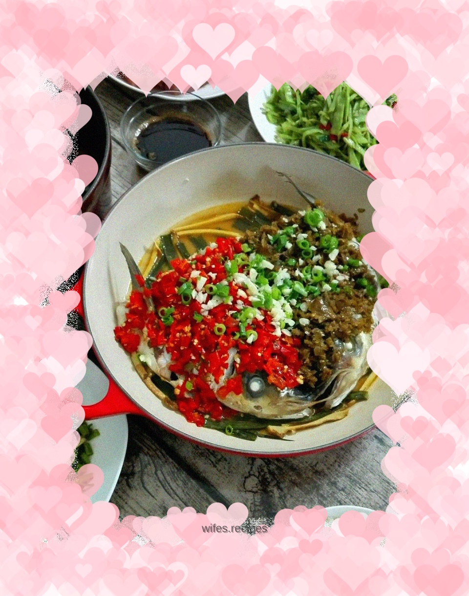 Waterless minced pepper fish head (enamel pot version)