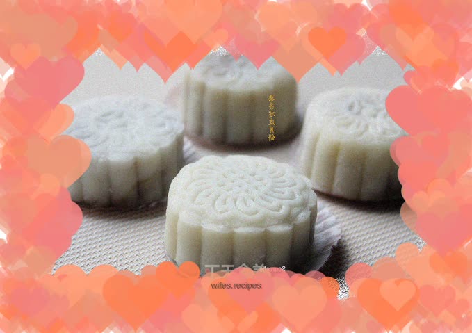 Chestnut Snowskin Mooncake