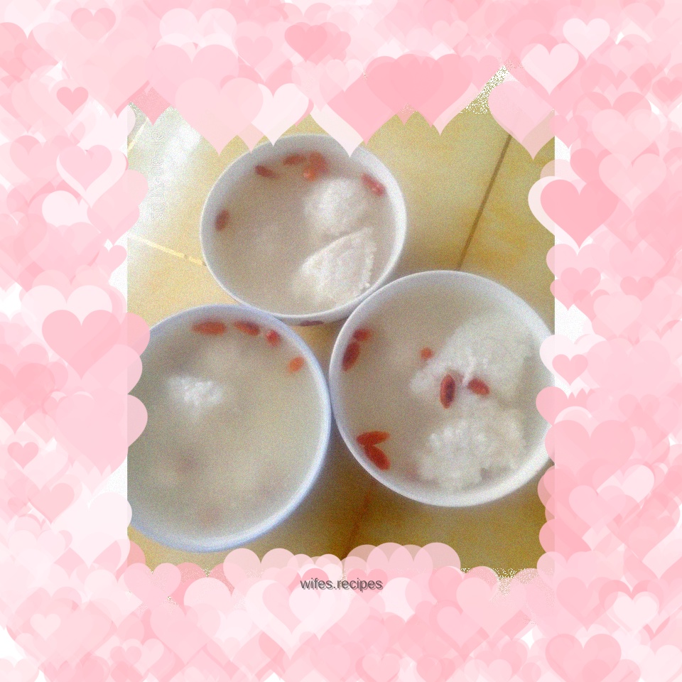 Wolfberry Rice Wine Sweet Soup