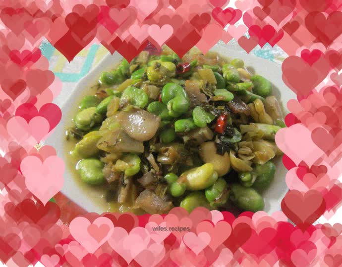Stir-fried broad beans with pickled cabbage