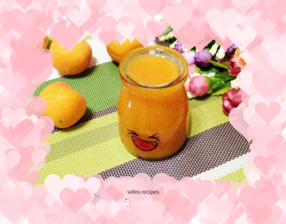 Lazy version of apricot jam