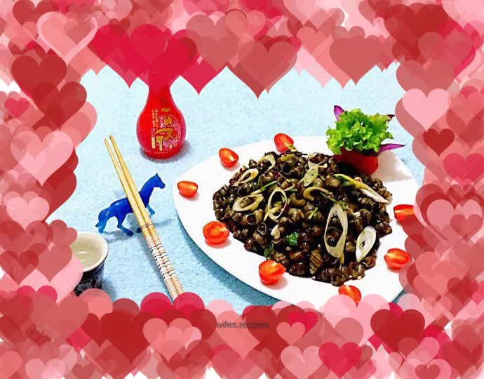 Stir-fried snails with garlic chili sauce