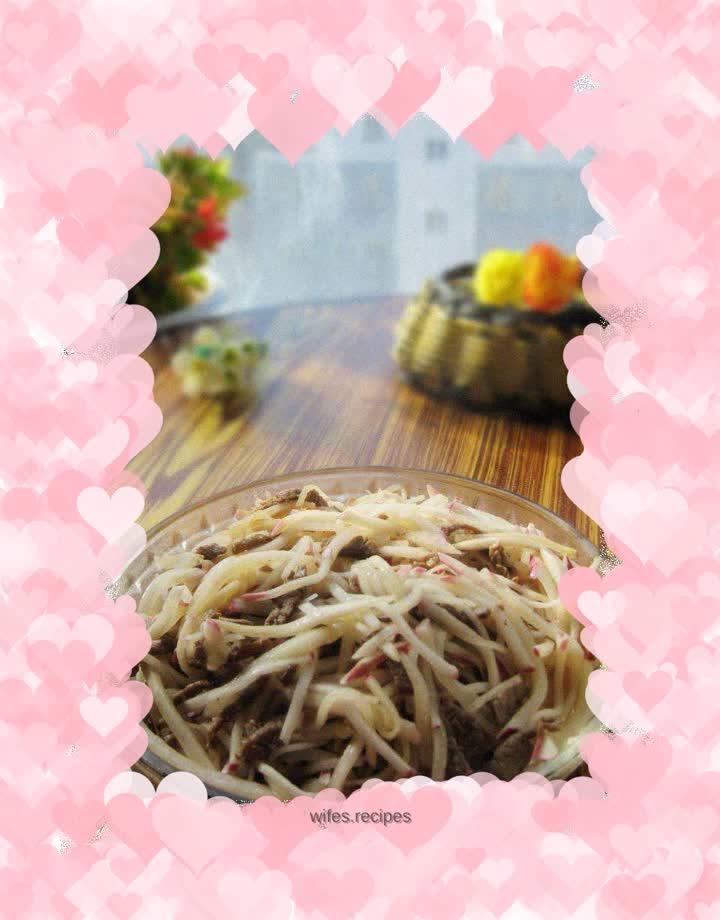 Stir-fried beef with shredded radish