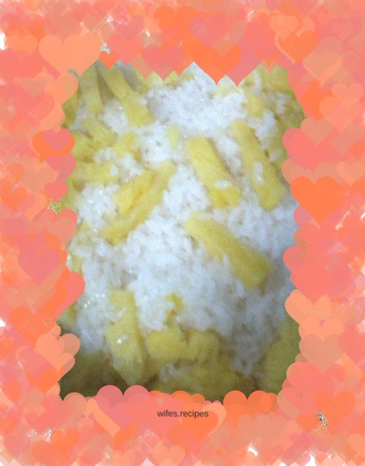 Pineapple Sticky Rice