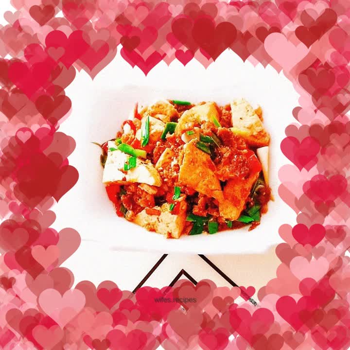 Grilled tofu with oil residue