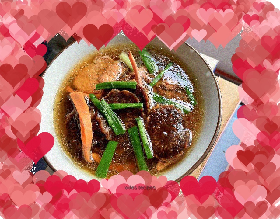 Stewed duck with cistanche, angelica and cuttlefish