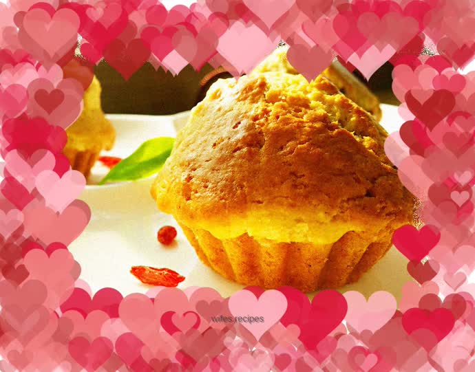 BUTTERMILK BERRY MUFFINS