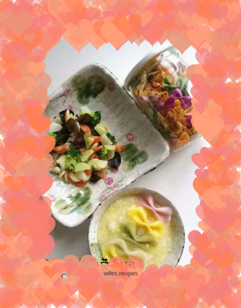 Bao Ma Yingying shared the recipe for children’s complementary food: two-rice porridge with multi-flavored butterfly noodles and vegetarian dishes with five flavors