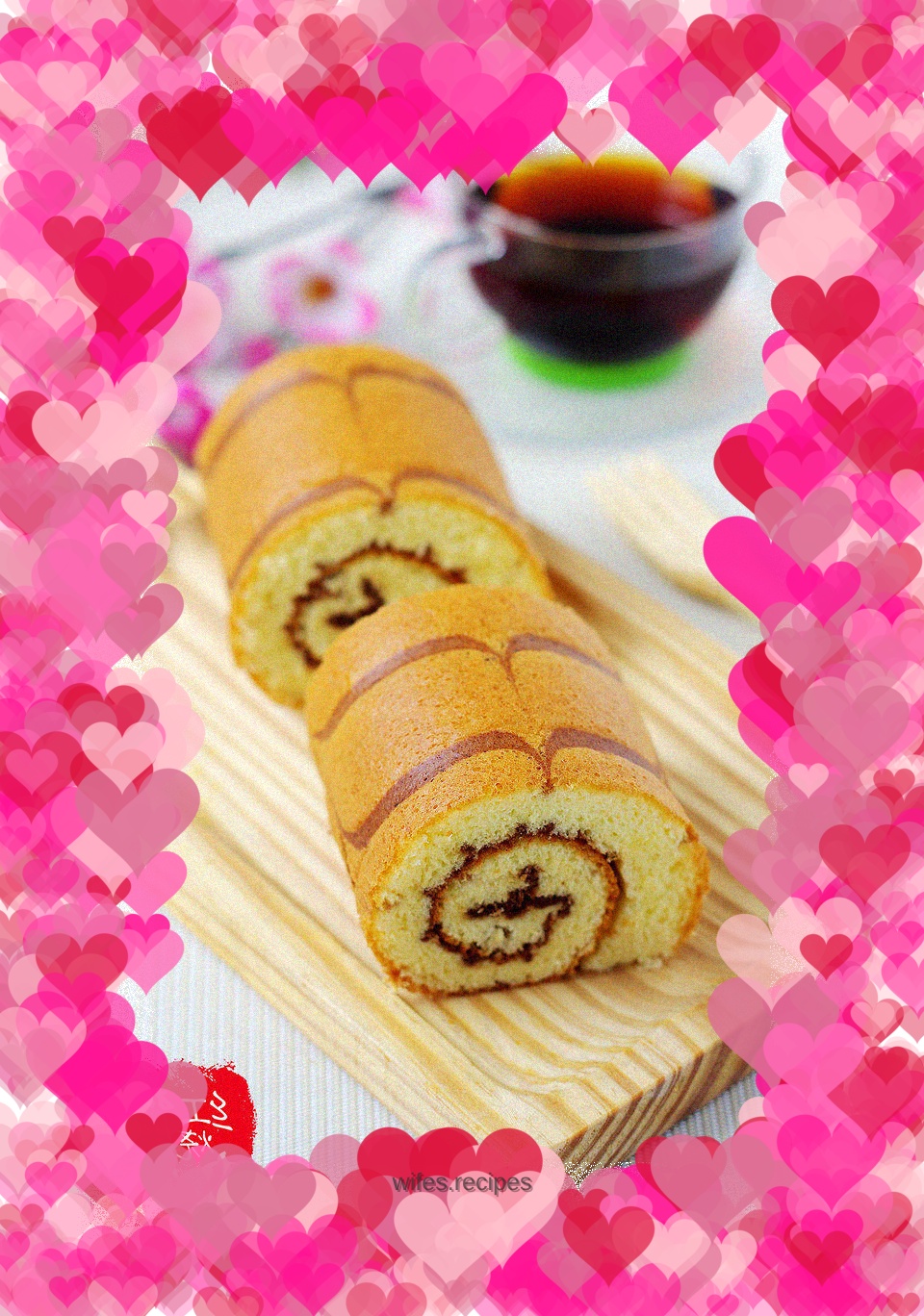 Chocolate sauce cake roll