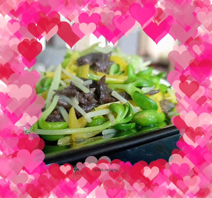 Stir-fried black bean sprouts with sea cucumber