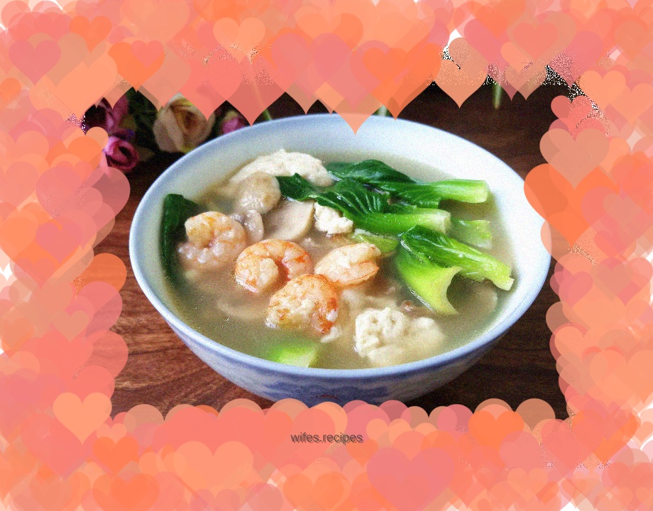 Shrimp, Mushroom and Tofu Soup