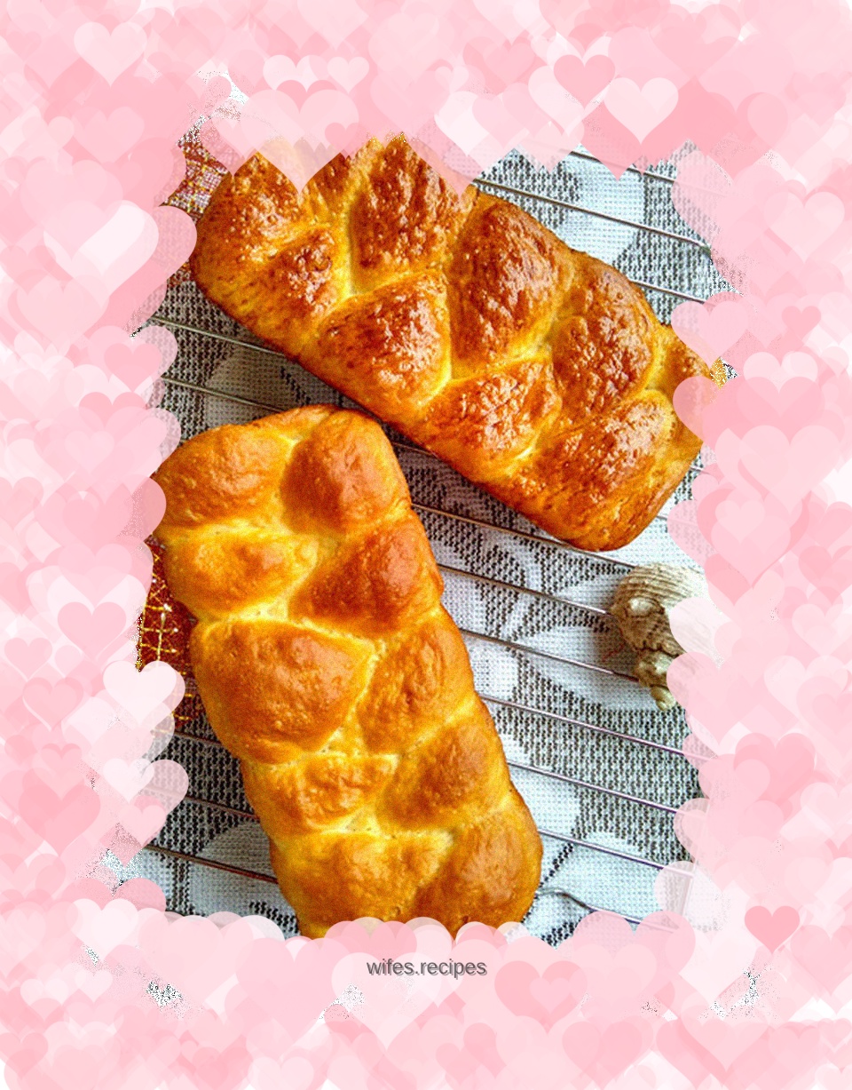 Polish sourdough mascarpone cheese toast