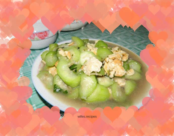 Scrambled eggs with loofah