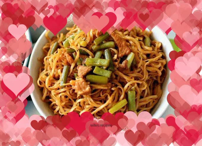 Authentic hometown steamed noodles