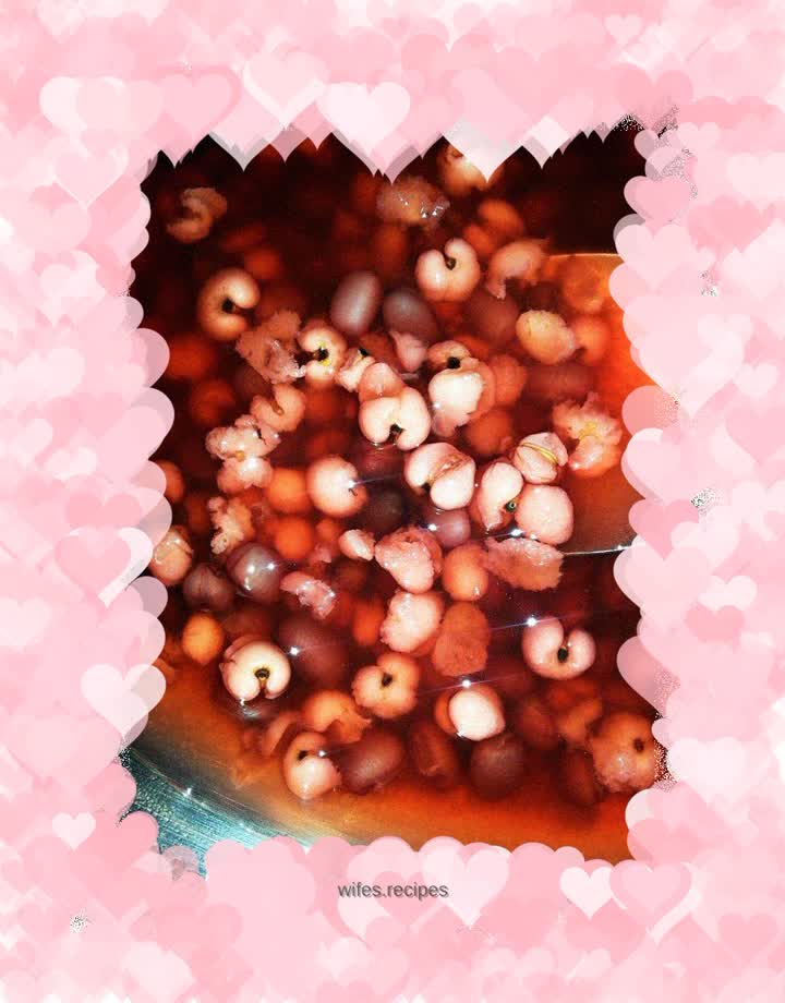 Red bean and barley porridge