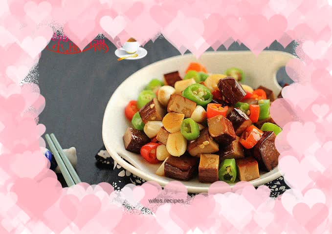 Dried egg with double pepper