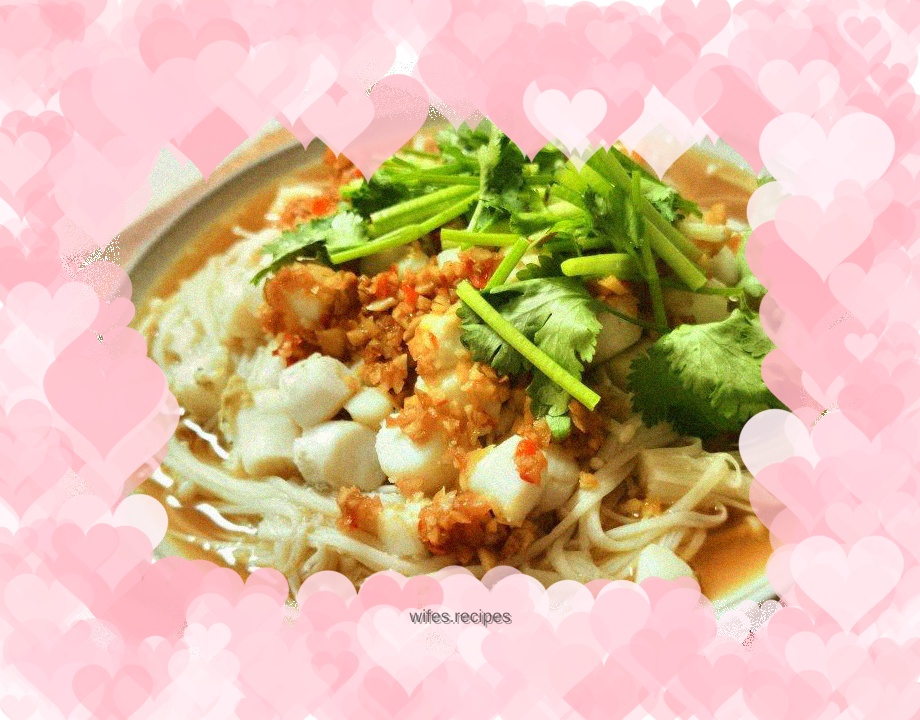 Steamed Scallops with Garlic and Enoki Mushrooms