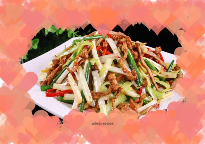 Stir-fried shredded pork with chives