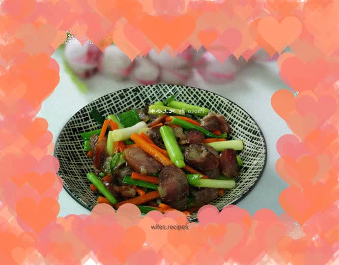 Stir-fried Sausage with Green Garlic