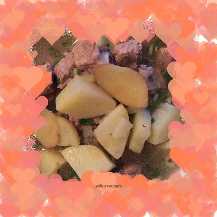 Potato ribs soup