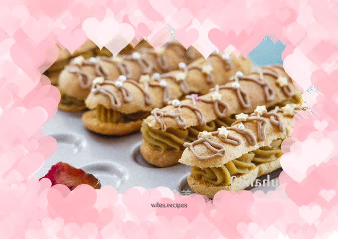 Chestnut puree puffs