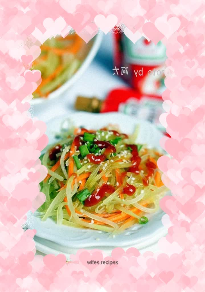 Shredded coleslaw lettuce