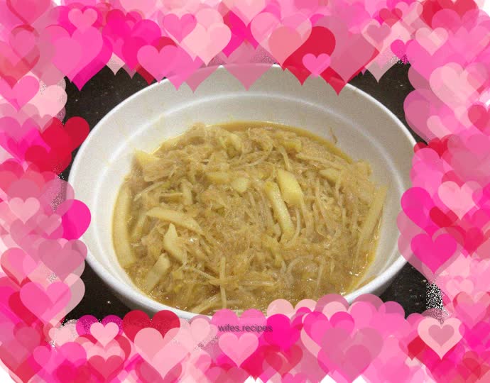 Sauerkraut stewed with potatoes