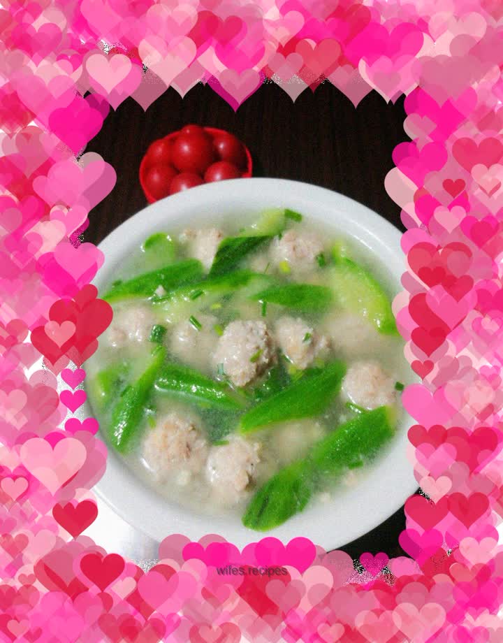 Luffa and Meatball Soup