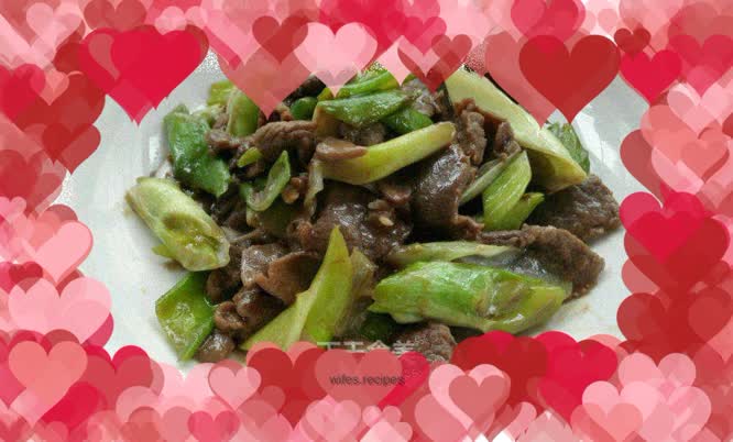 Stir-fried pork with green onion