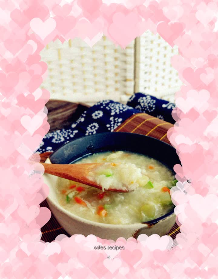 Zucchini and Egg Pimple Soup