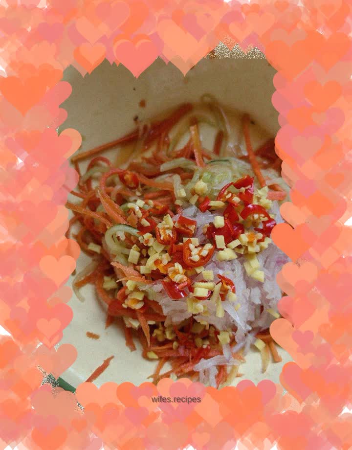 Cold Enoki Mushrooms