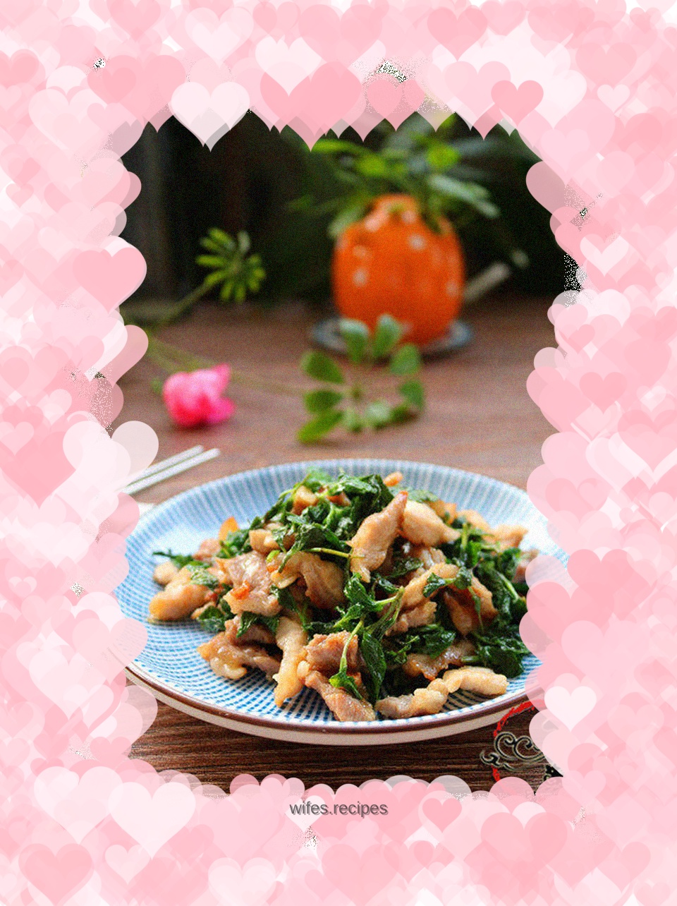 Fried pork slices with mint