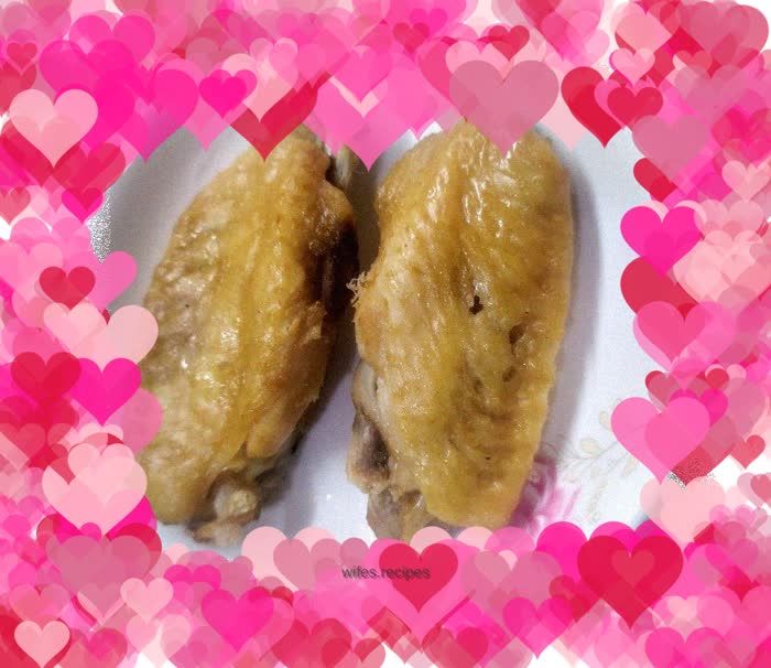 Salt-baked chicken wings