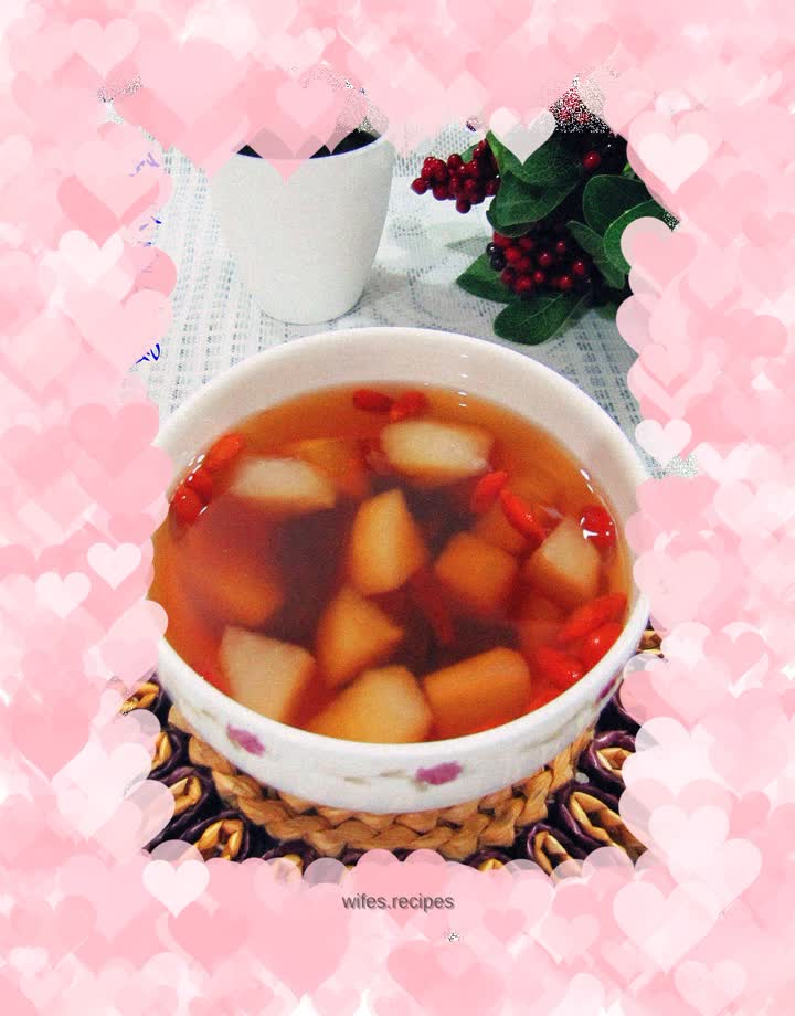 Red dates and snow pear soup
